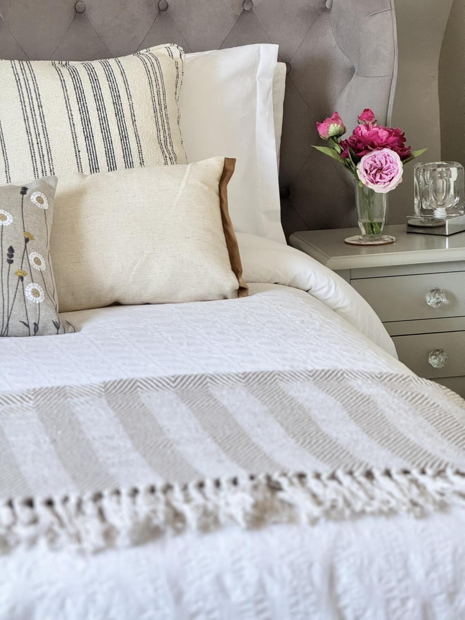 'Bramley Fall Cottage' ' On Site Ev Point - Attached Cottage,3 Separate Bedrooms -1 On Ground Level, Sleeps 6, 2 Bathrooms, Sandy Wittering Beach 8Min Drive, Rural Location, Child Friendly, Small Breed Dog Friendly, Private Parking Chichester Luaran gambar